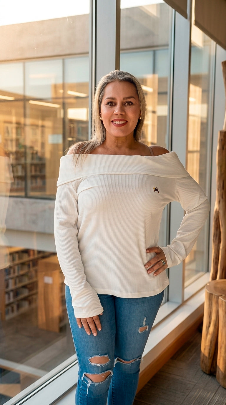 Blusa Escote Bandeja